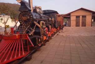 Locomotiva Maria Fumaça