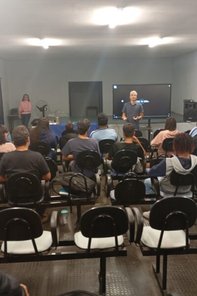 Seminário sobre produções audiovisuais